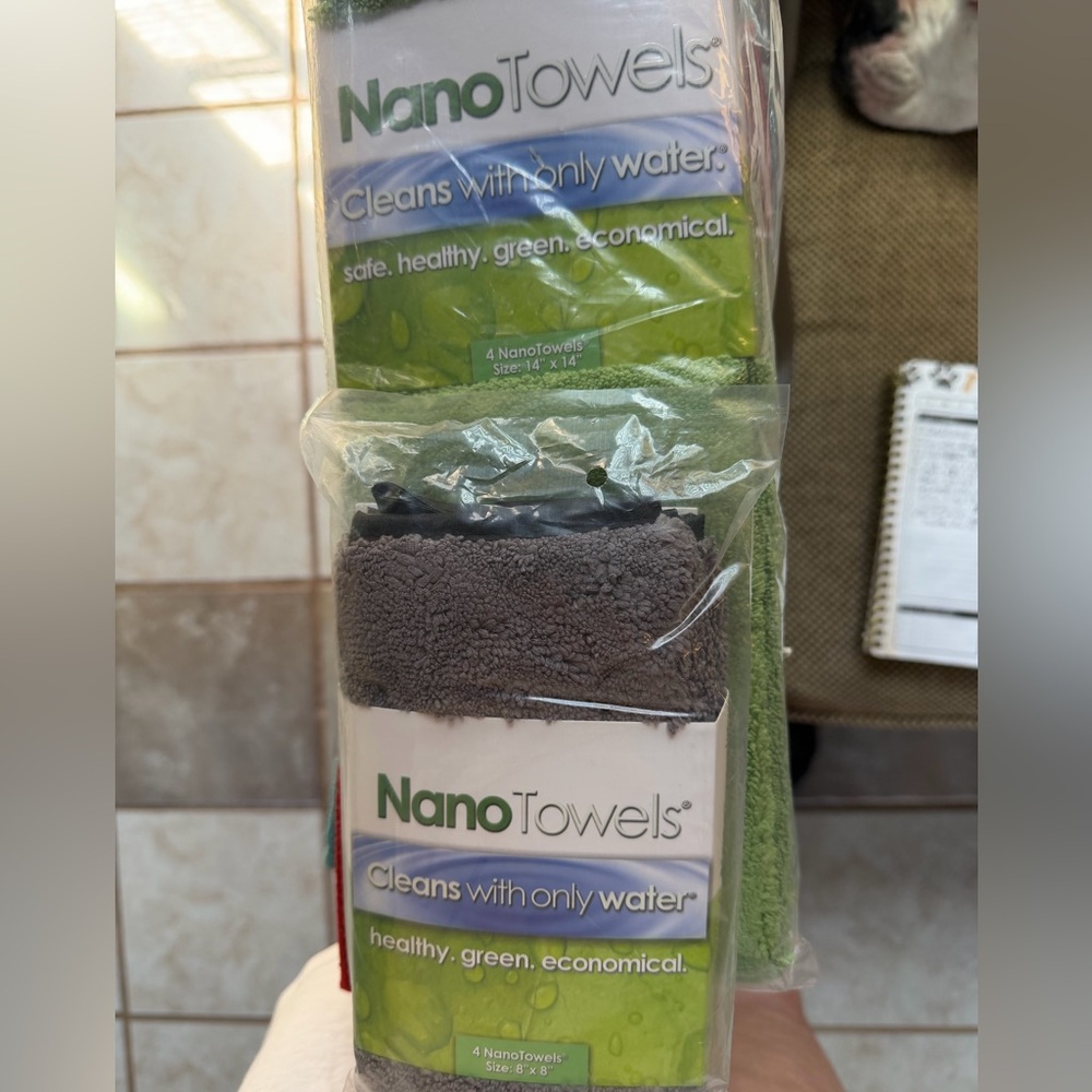 NEW!! NanoTowels Pack - Gray and Green Microfiber Cleaning Towels